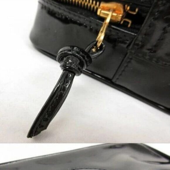 Authentic CHANEL CC Patent Leather Clutch Cosmetic Makeup Case Pouch Black Bag - Picture 5 of 11